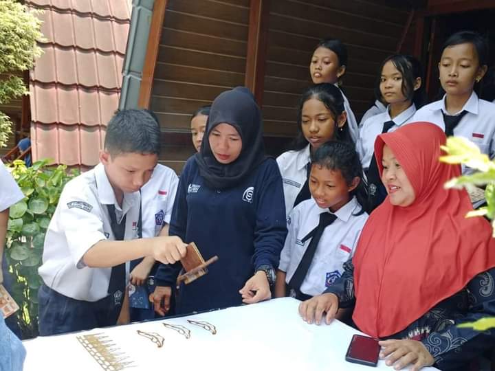 WhatsApp Image 2024-10-29 at 15.15.47