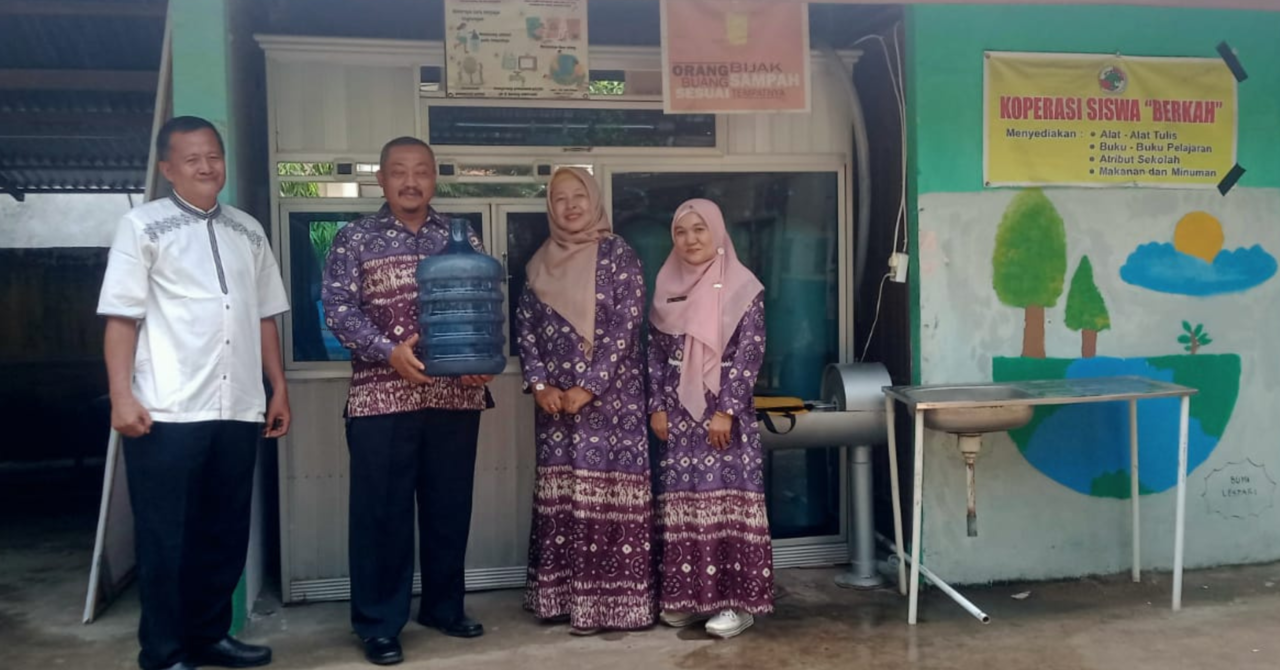 TeksparagrafAnda38-ezgif.com-resize