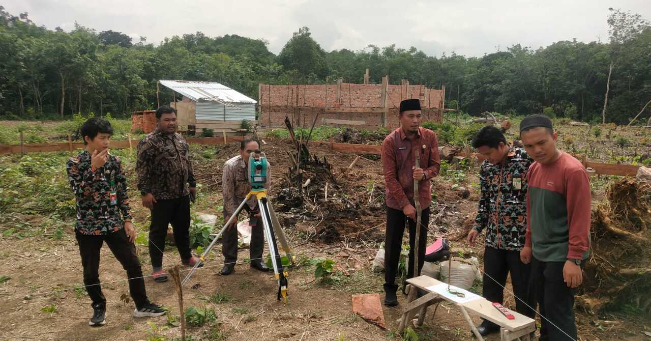 1218351-ezgif.com-resize