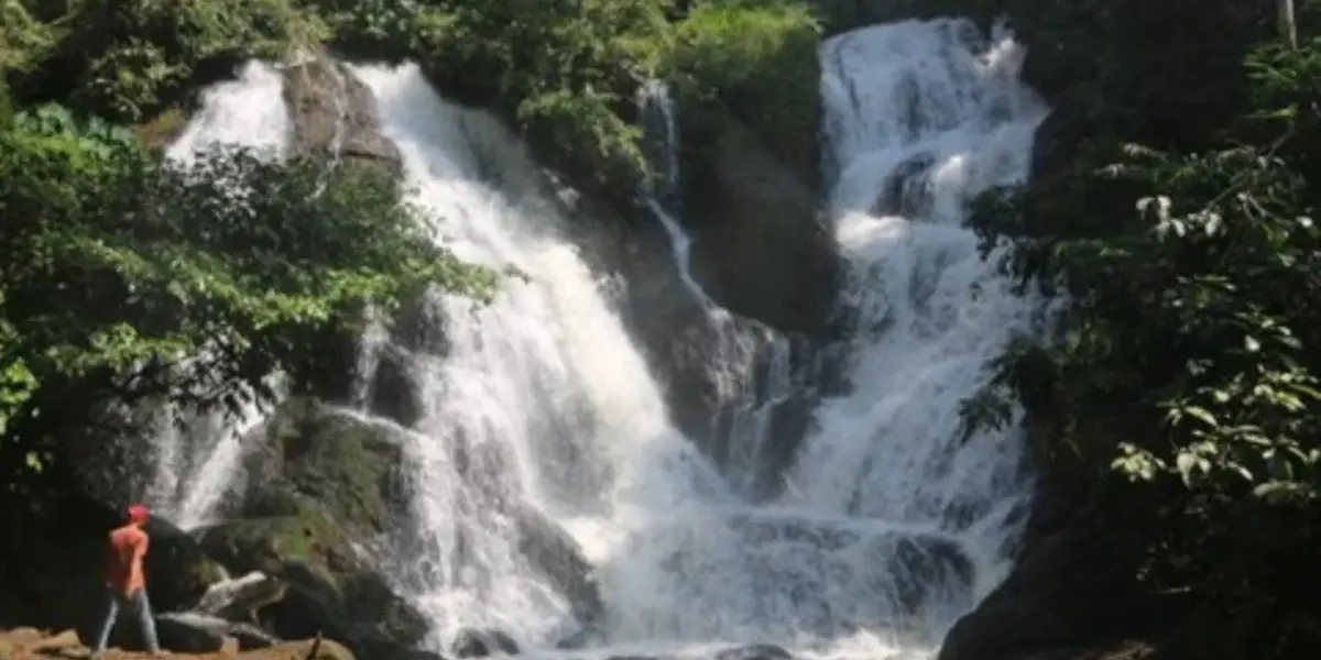 Air-Terjun-Napal-Lintang.jpg-ezgif.com-resize