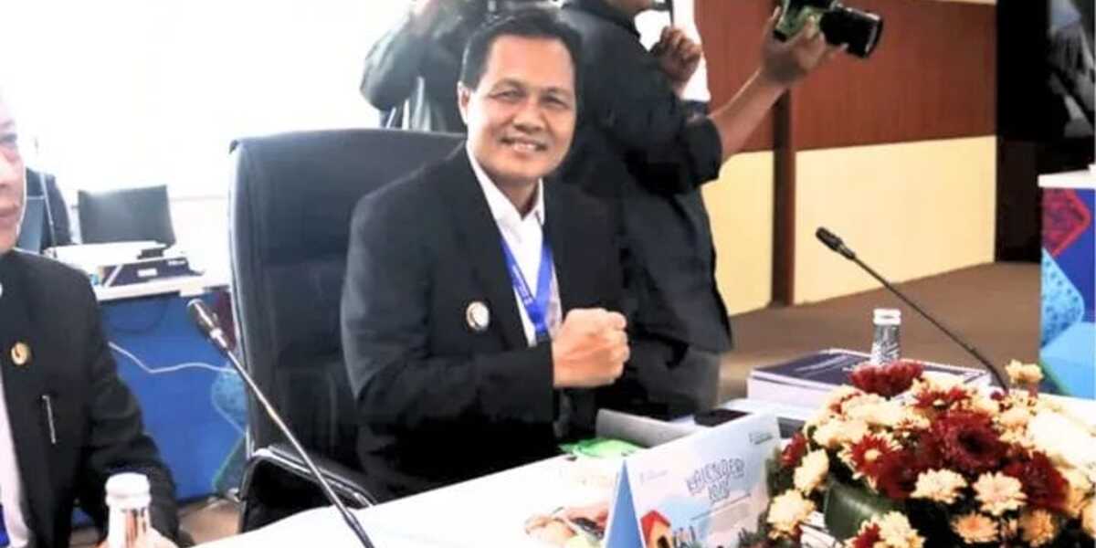 WhatsAppImage2025-06-20at17.35.04-ezgif.com-resize