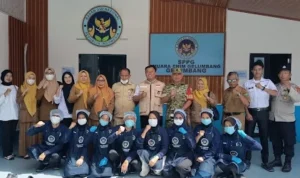 1776054963039849-0-ezgif.com-crop